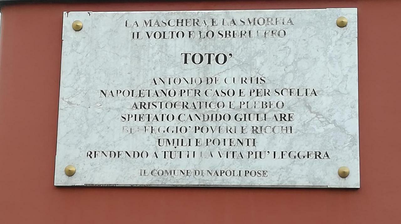 "Dint E Viche E Napule" Guest House Neapel Exteriör bild